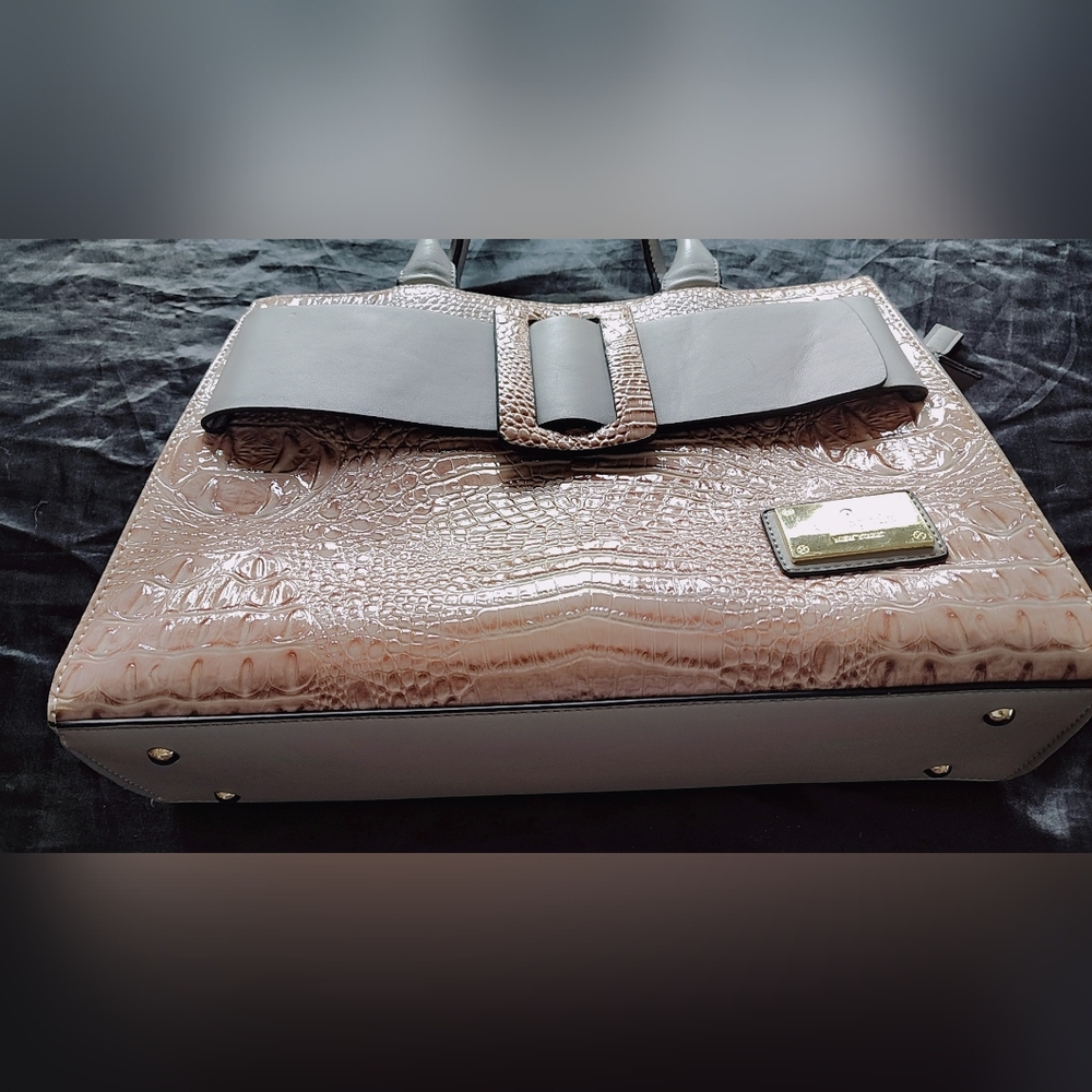 The Regal Rose Croc-Embossed Structured Satchel - Picture 4 of 14